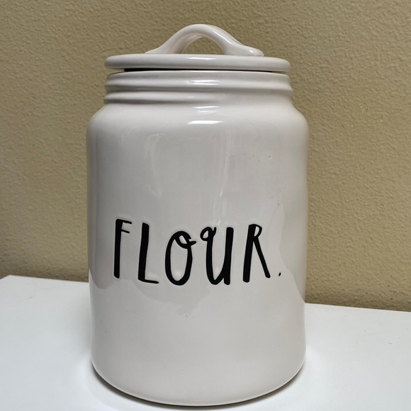 NWOT Rae Dunn Ivory Flour Ceramic Canister Container Jar with Lid - Picture 1 of 6